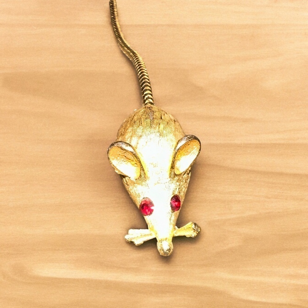 Vintage  Mouse With Extra Long Tail BROOCH red eyes 5”